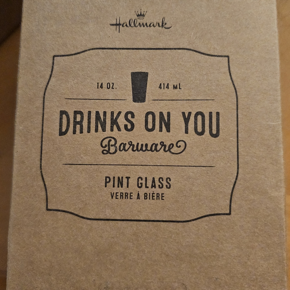NEW In Box Hallmark Best Stepdad Ever Pint Glass - Drinks On You Barware